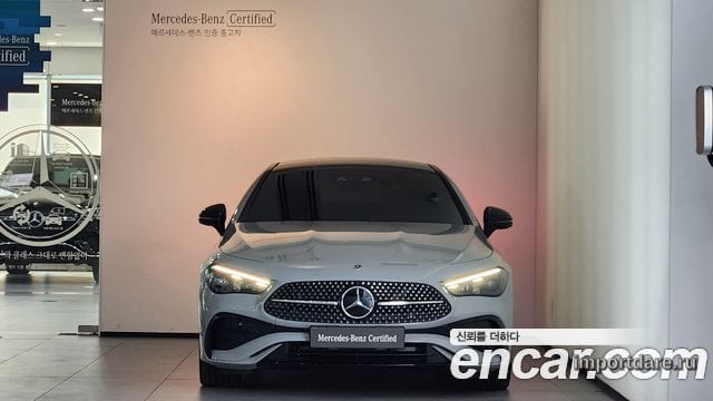 Mercedes-Benz Cle сбоку