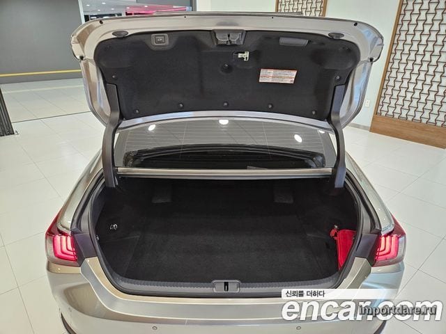 LEXUS ES300H 2026 — 14 731 км, серебристо-серый, Корея — под ключ — фото 5