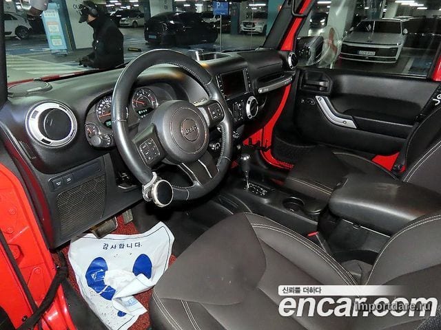 JEEP WRANGLER 2015 — 167 627 км, красный, Корея — под ключ — фото 10