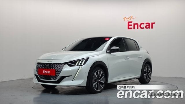 Peugeot e-208 2022