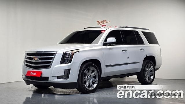 CADILLAC ESCALADE 2018 — 81 510 км, белый, Корея — под ключ — фото 1