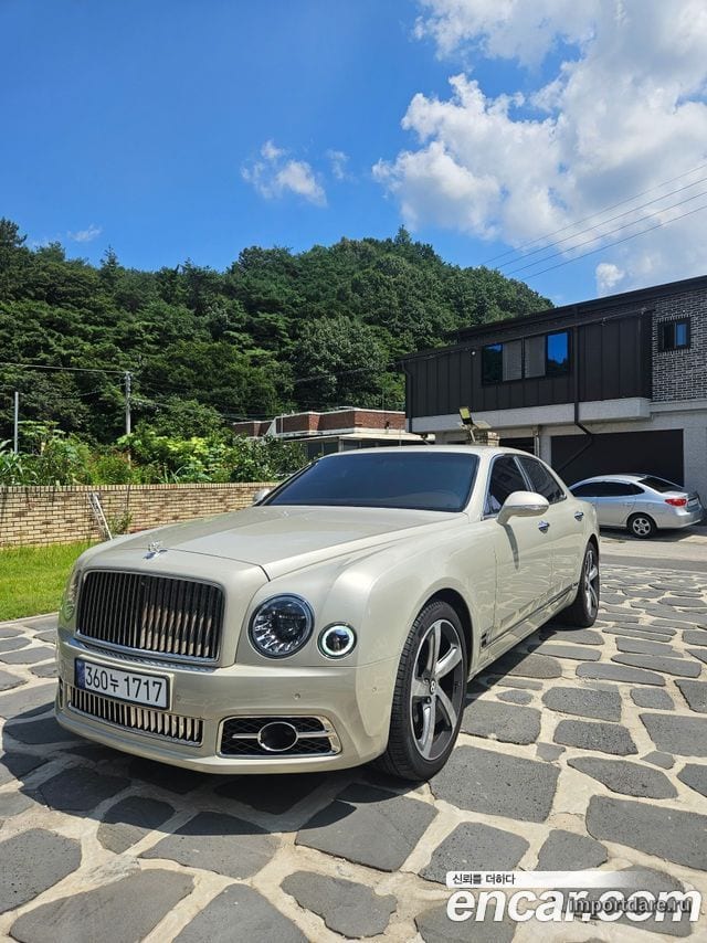 BENTLEY MULSANNE 2018 — 57 560 км, белый-перламутр, Корея — под ключ — фото 3