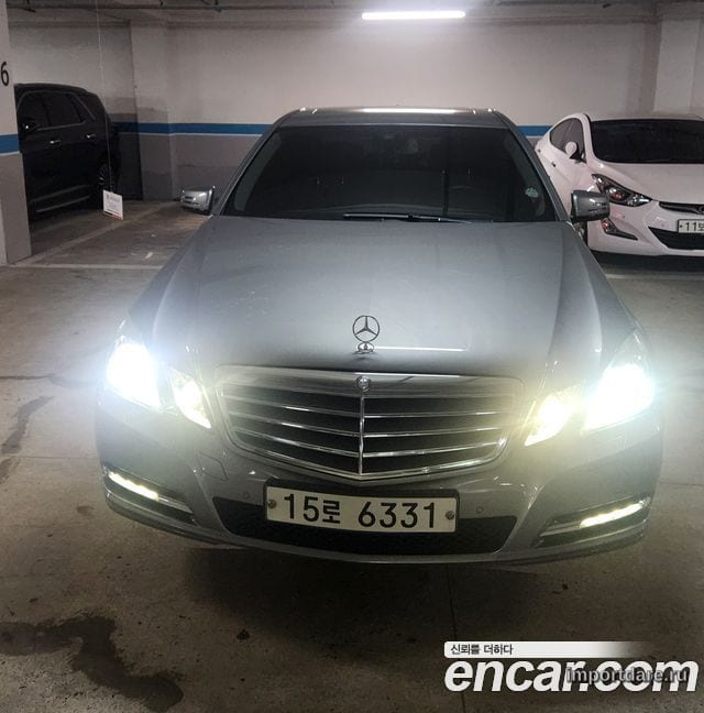 MERCEDES-BENZ E-CLASS W212 2013 — 84 227 км, серебристо-серый, Корея — под ключ — фото 3