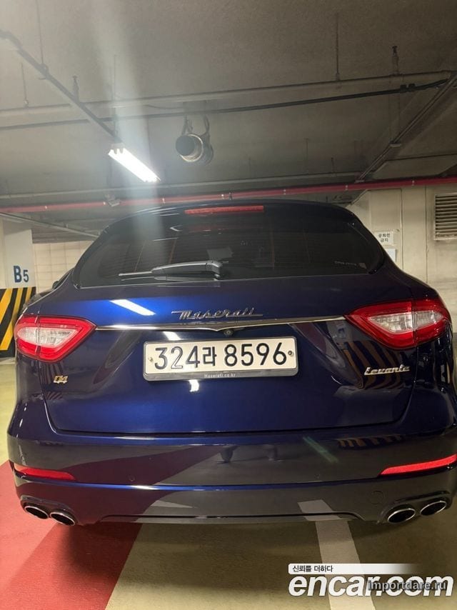 MASERATI LEVANTE 2019 — 163 000 км, синий, Корея — под ключ — фото 4