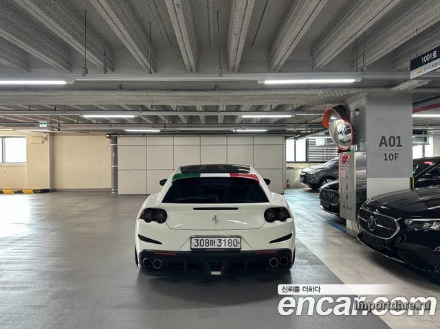 Ferrari GTC4 детали