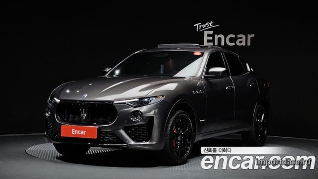 MASERATI LEVANTE 2019 — 127 446 км, серый, Корея — под ключ — фото 1