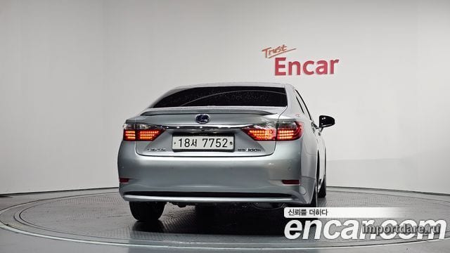LEXUS ES300H 2013 — 164 137 км, серебристо-серый, Корея — под ключ — фото 4