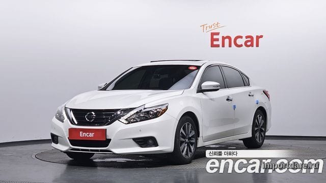 NISSAN ALTIMA 2017 — 95 739 км, белый, Корея — под ключ — фото 1