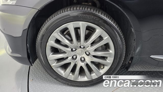 Lexus LS600HL детали