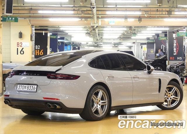 PORSCHE PANAMERA 2018 — 35 000 км, белый, Корея — под ключ — фото 3