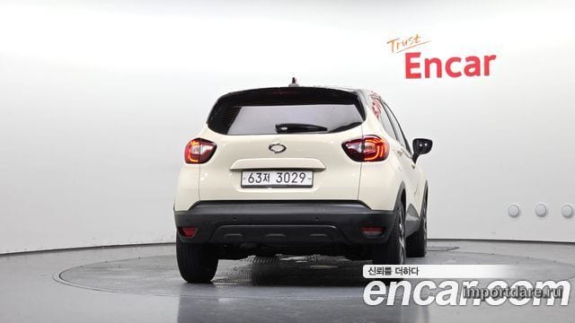 RENAULT KOREA QM3 2018 — 84 290 км, белый-перламутр, Корея — под ключ — фото 4