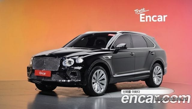BENTLEY BENTAYGA 2023 — 33 592 км, чёрный, Корея — под ключ — фото 2