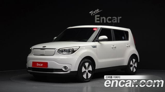 KIA SOUL 2018 — 58 670 км, белый, Корея — под ключ — фото 1