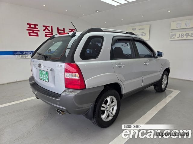 KIA NEW SPORTAGE 2006 — 156 141 км, серебристо-серый, Корея — под ключ — фото 2