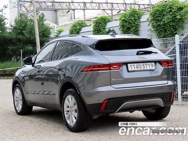 JAGUAR E-PACE 2019 — 102 503 км, серый, Корея — под ключ — фото 3