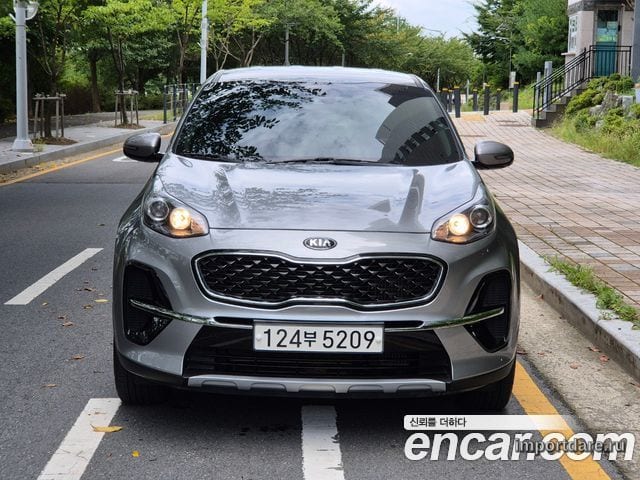 KIA SPORTAGE THE BOLD 2022 — 121 177 км, серебристо-серый, Корея — под ключ — фото 1