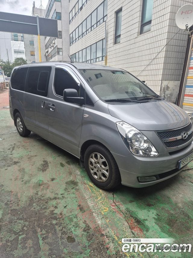 HYUNDAI GRAND STAREX 2014 — 341 177 км, серебристый, Корея — под ключ — фото 3