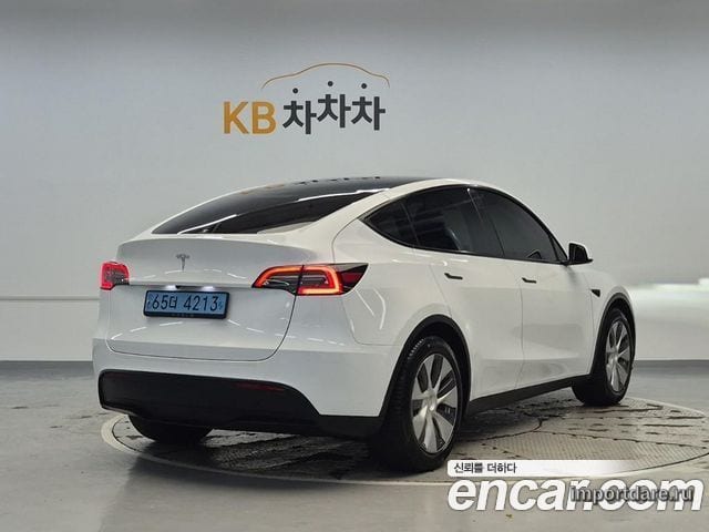 TESLA MODEL Y 2024 — 83 317 км, белый, Корея — под ключ — фото 3