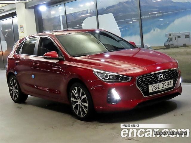 HYUNDAI I30 2017 — 65 620 км, красный, Корея — под ключ — фото 2