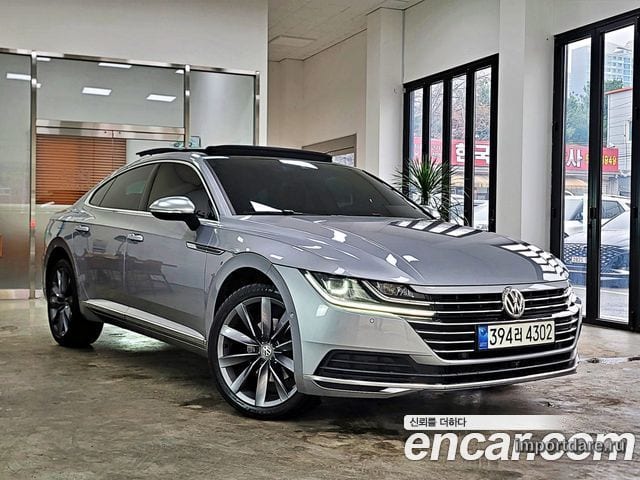 VOLKSWAGEN ARTEON 2020 — 110 300 км, серебристо-серый, Корея — под ключ — фото 1