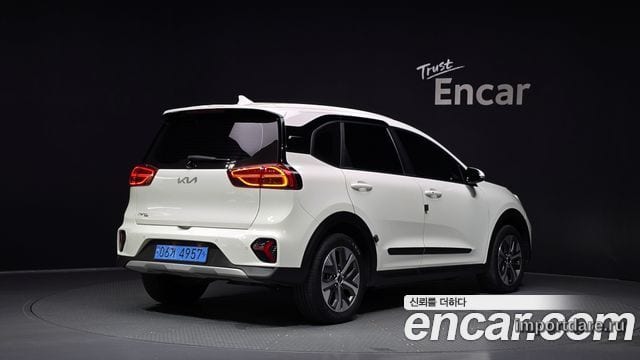 KIA NIRO PLUS 2023 — 57 438 км, белый, Корея — под ключ — фото 2