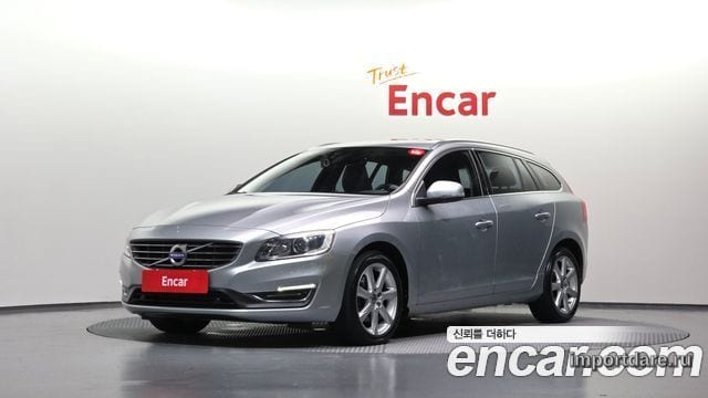 VOLVO V60 2017 — 180 813 км, серебристо-серый, Корея — под ключ — фото 1