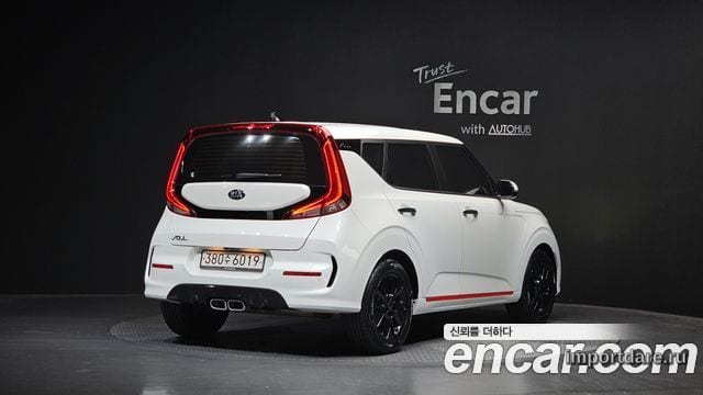 KIA SOUL BOOSTER 2019 — 69 993 км, белый, Корея — под ключ — фото 1