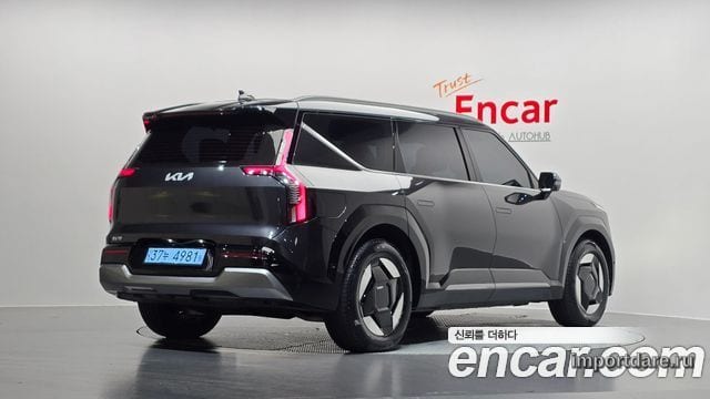 KIA EV9 2024 — 56 038 км, серый, Корея — под ключ — фото 1