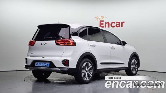 KIA NIRO PLUS 2024 — 43 030 км, белый, Корея — под ключ — фото 2
