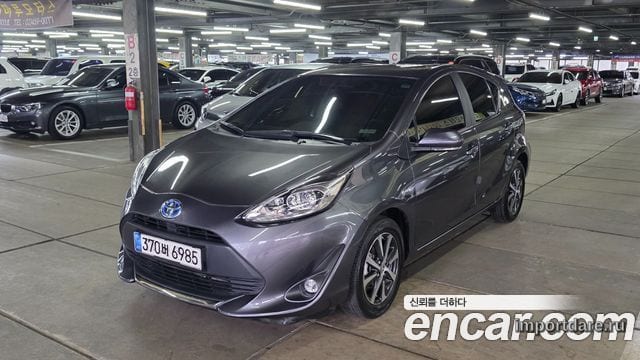 Toyota Prius C 2020