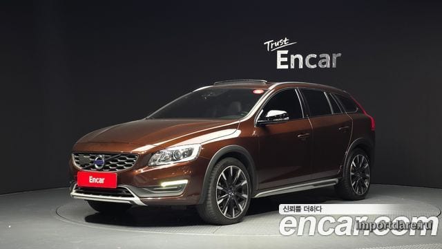 VOLVO V60 CROSS COUNTRY 2016 — 109 202 км, коричневый, Корея — под ключ — фото 1