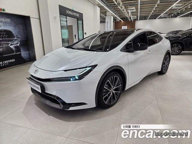 Toyota Prius 2025