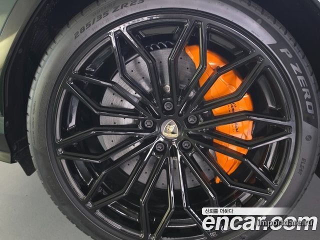 Lamborghini Urus детали