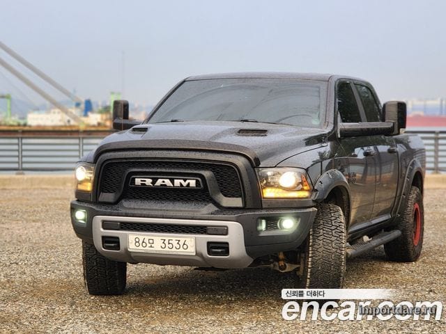 DODGE RAM PICKUP 2017 — 61 000 км, чёрный, Корея — под ключ — фото 3