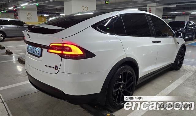 TESLA MODEL X 2019 — 133 000 км, белый, Корея — под ключ — фото 2