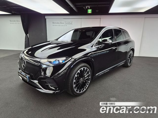 MERCEDES-BENZ EQS SUV X296 2023 — 60 236 км, чёрный, Корея — под ключ — фото 1