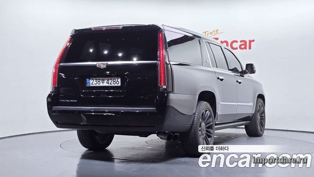 CADILLAC ESCALADE 2018 — 102 904 км, чёрный, Корея — под ключ — фото 2