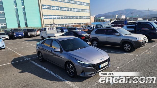 HYUNDAI AVANTE HYBRID 2021 — 84 250 км, серебристо-серый, Корея — под ключ — фото 1