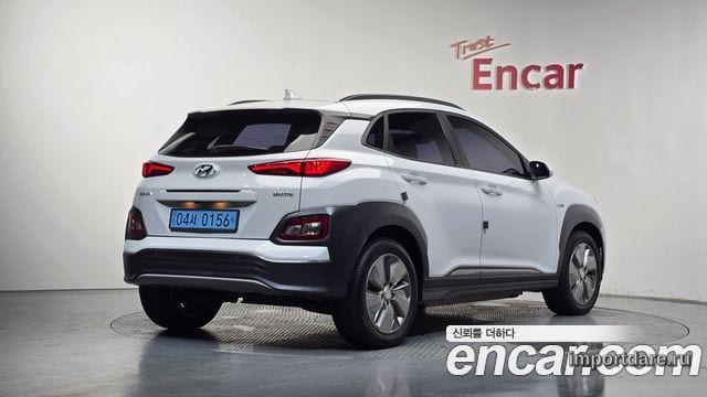 HYUNDAI KONA ELECTRIC 2019 — 33 125 км, белый, Корея — под ключ — фото 1