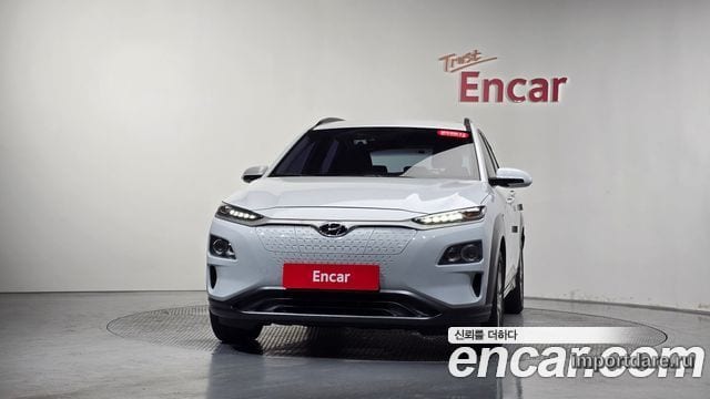 HYUNDAI KONA ELECTRIC 2019 — 33 125 км, белый, Корея — под ключ — фото 3