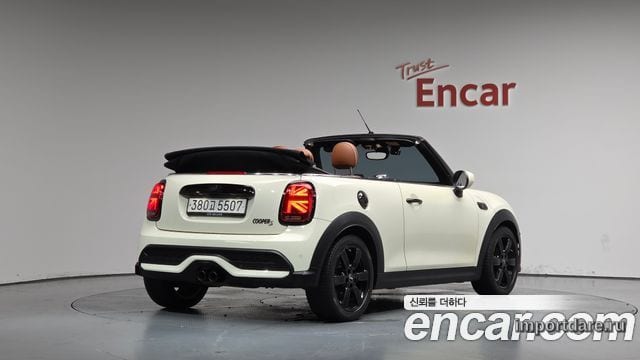 MINI COOPER S CONVERTIBLE 2022 — 50 728 км, белый-перламутр, Корея — под ключ — фото 1
