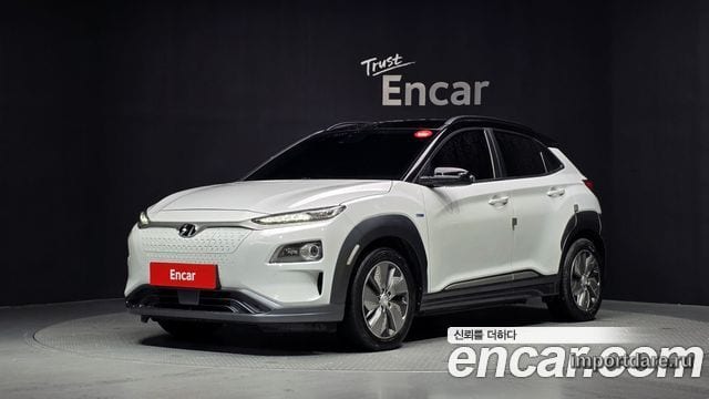 HYUNDAI KONA ELECTRIC 2019 — 180 505 км, белый, Корея — под ключ — фото 1