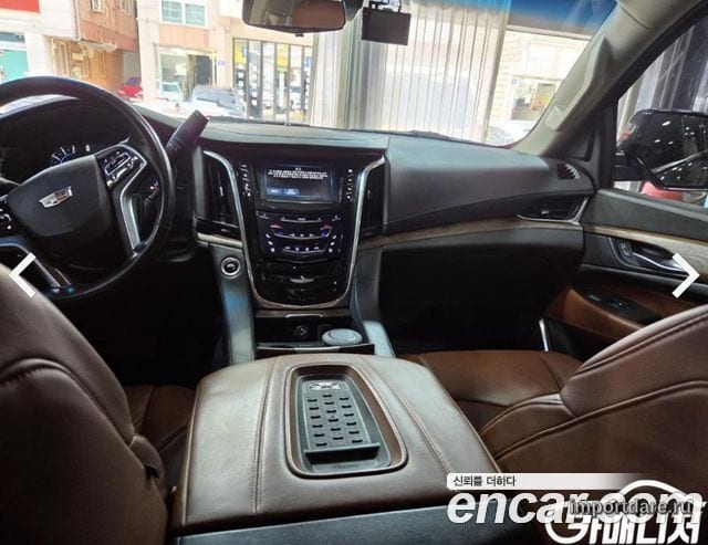 CADILLAC ESCALADE 2017 — 123 000 км, серый, Корея — под ключ — фото 5