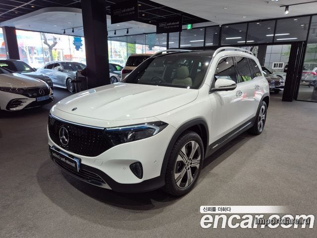 Mercedes-Benz EQB X243 2026