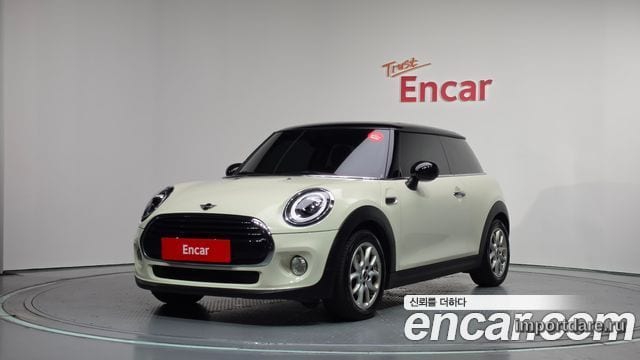 MINI COOPER D 2019 — 45 180 км, белый-перламутр, Корея — под ключ — фото 1