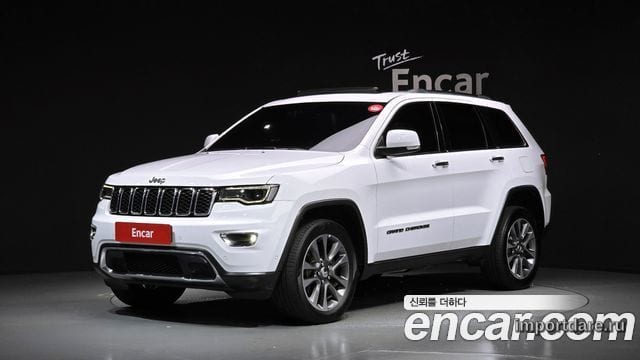 JEEP GRAND CHEROKEE 2018 — 139 154 км, белый, Корея — под ключ — фото 1
