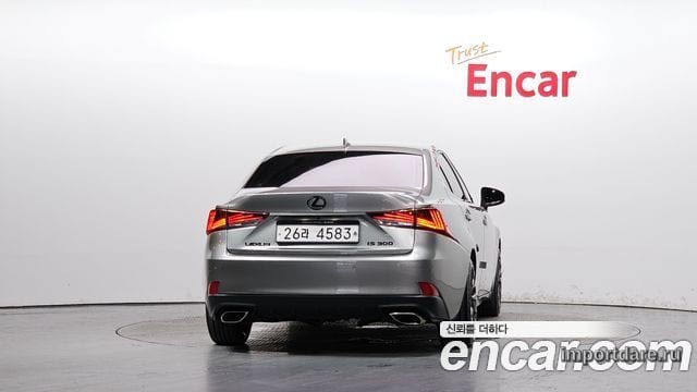 LEXUS IS300 2019 — 36 556 км, серебристо-серый, Корея — под ключ — фото 4