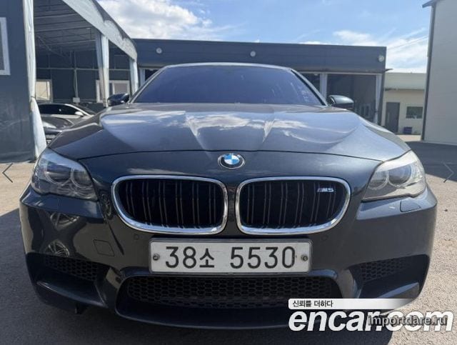 BMW M5 2013 — 186 146 км, серебристо-серый, Корея — под ключ — фото 1