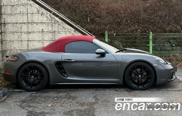 PORSCHE 718 BOXSTER 2019 — 68 000 км, серый, Корея — под ключ — фото 2
