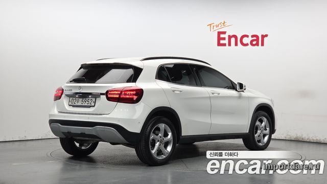 Mercedes-Benz GLA-Class X156 2019